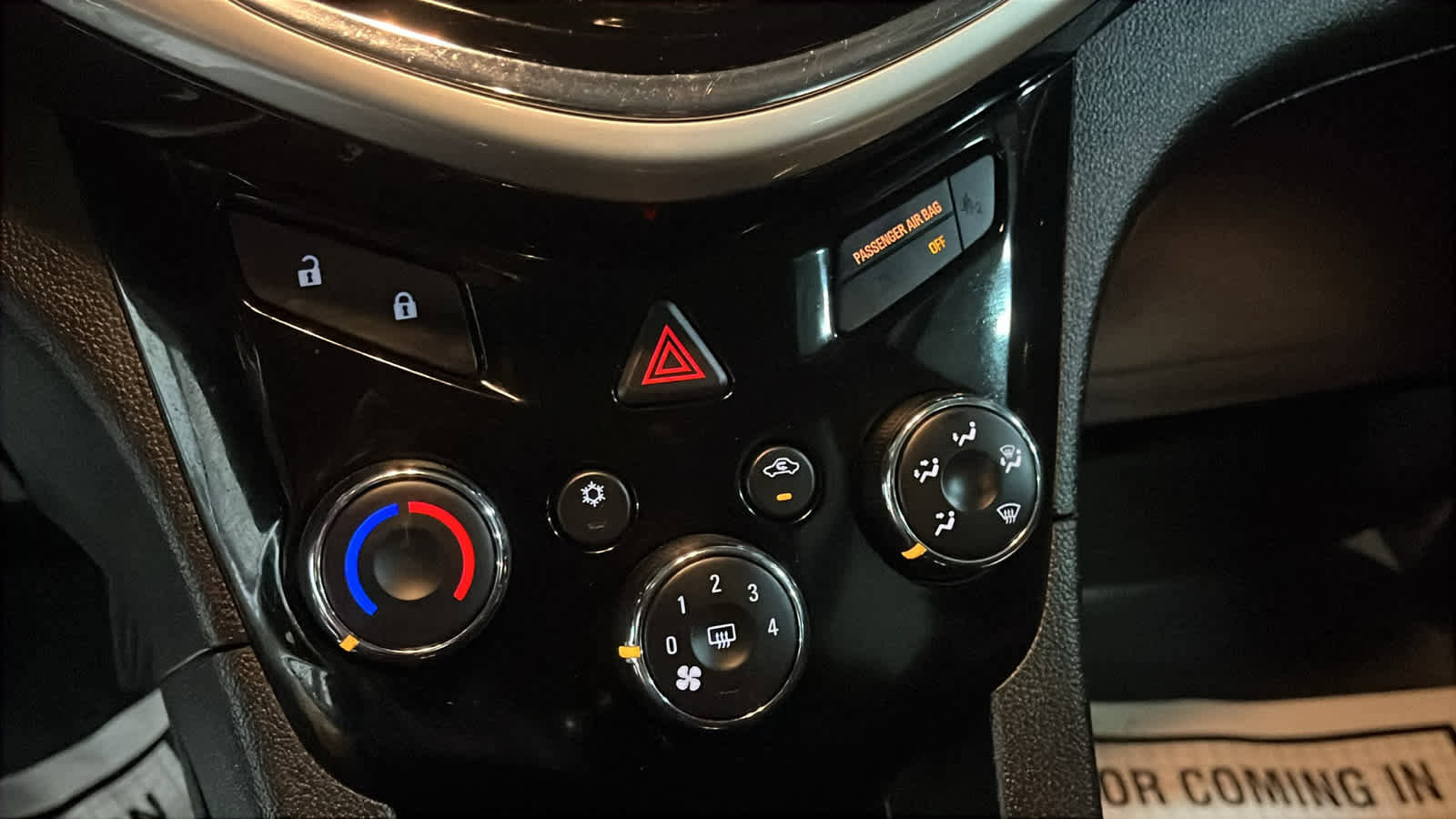 Used 2017 Chevrolet Sonic LT FWD image 18