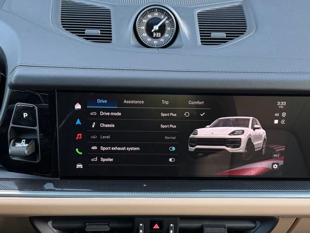 New 2026 Porsche Cayenne Turbo image 24