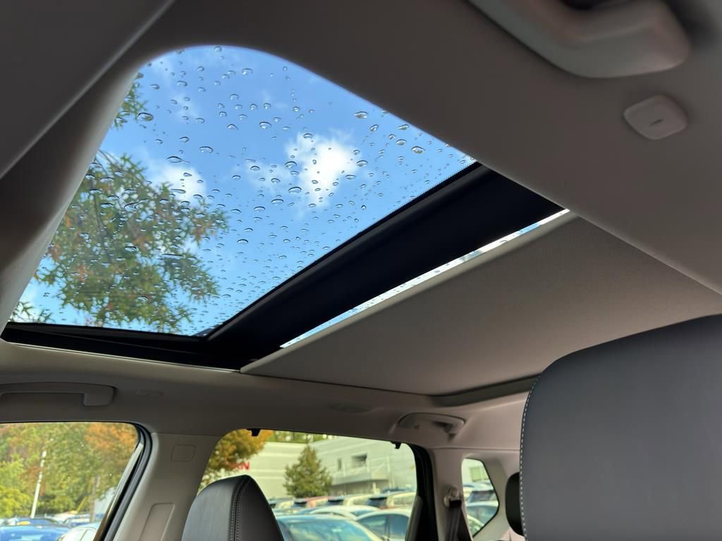 New 2026 Nissan Rogue Platinum image 30