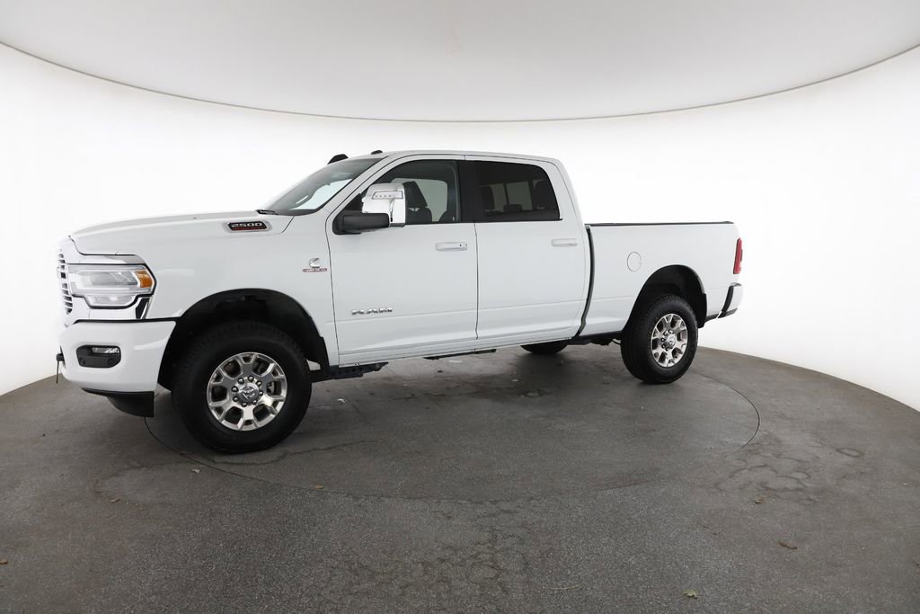 Used 2024 RAM 2500 Laramie AWD/4WD image 6