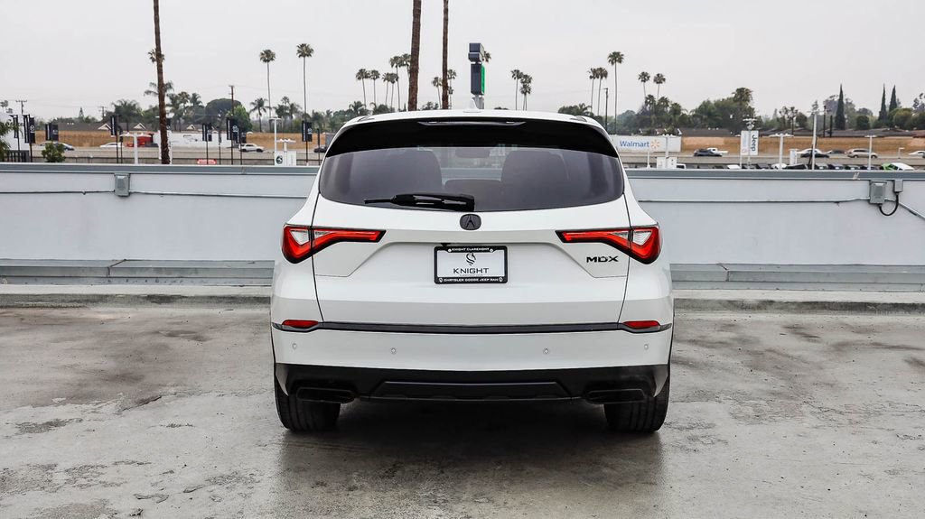 Used 2022 Acura MDX FWD w/ Technology Package image 7