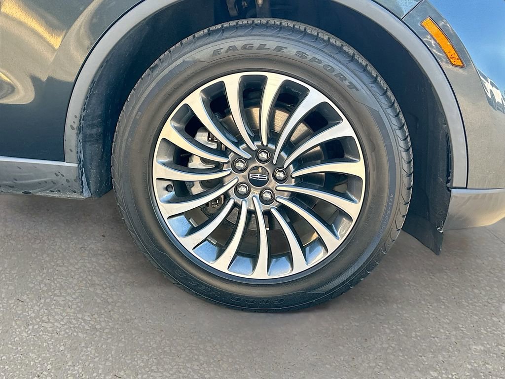 Used 2021 Lincoln Aviator Reserve w/ Elements Package Plus image 35