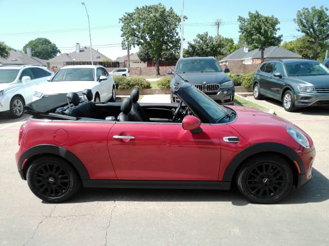 Used 2018 MINI Cooper Convertible FWD image 8