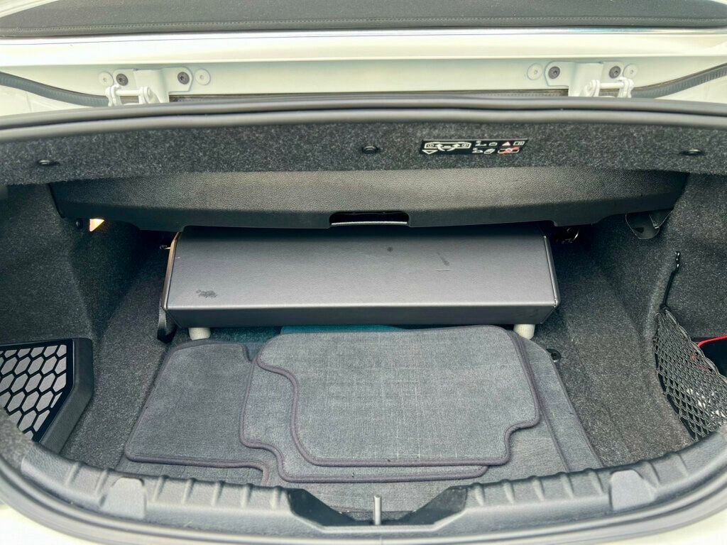 Used 2019 BMW 230i xDrive Convertible w/ Convenience Package image 7