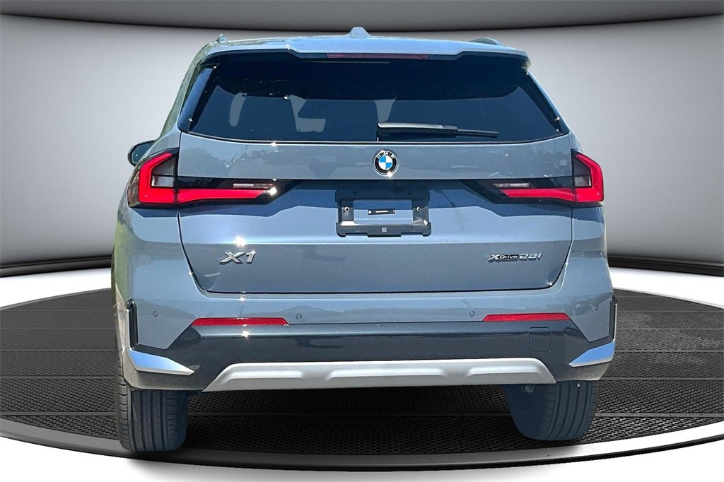 New 2026 BMW X1 xDrive28i w/ Technology Package image 4