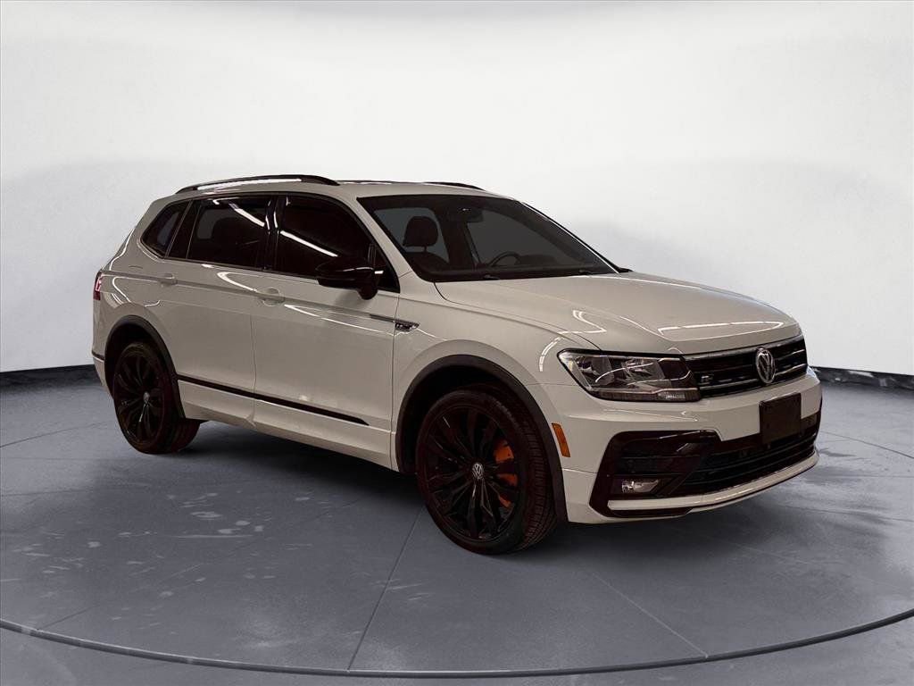 Used 2021 Volkswagen Tiguan SE R-Line w/ 3rd Row Seat Package image 8