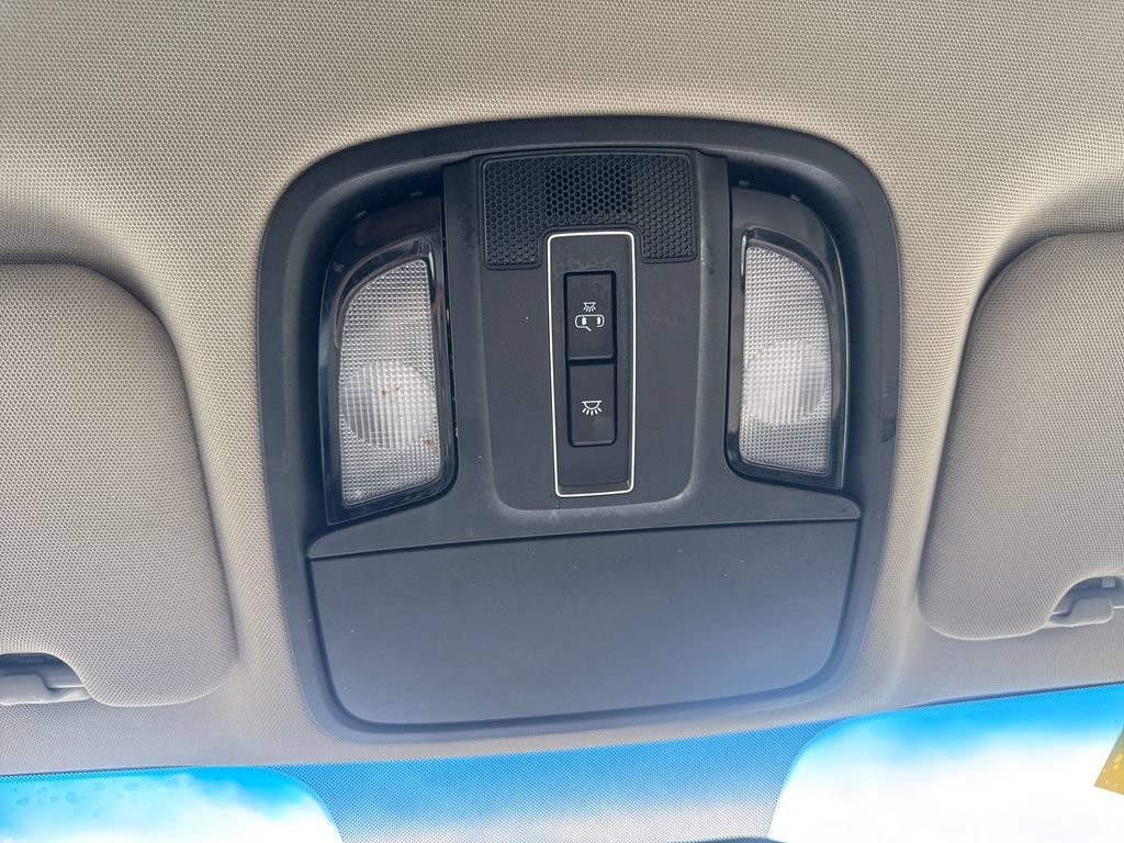 Used 2017 Kia Sorento FWD image 27