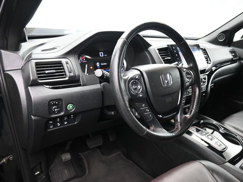Used 2021 Honda Ridgeline Black Edition image 14