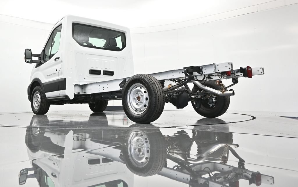 New 2025 Ford Transit 250 w/ Upfitter Package RWD image 37