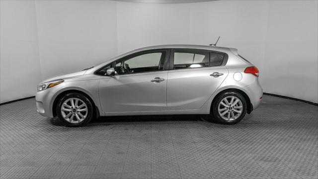 Used 2017 Kia Forte LX w/ LX Popular Plus Package FWD image 3