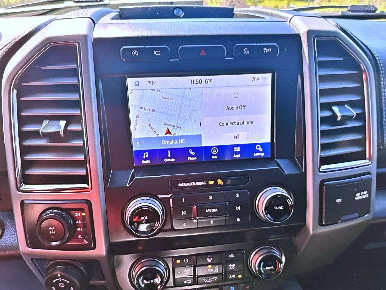 Used 2020 Ford F150 Raptor w/ Equipment Group 802A Luxury AWD/4WD image 14