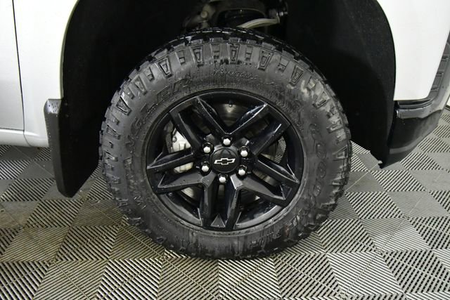 Used 2019 Chevrolet Silverado 1500 LT Trail Boss image 17