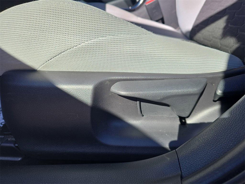 Used 2024 Toyota Corolla SE image 13