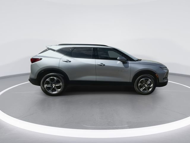 Used 2023 Chevrolet Blazer LT w/ Convenience Package FWD image 13