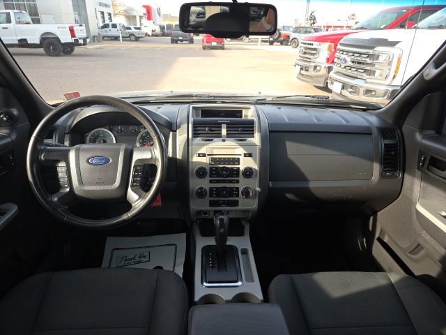Used 2011 Ford Escape XLT w/ Class II Trailer Tow Pkg image 26