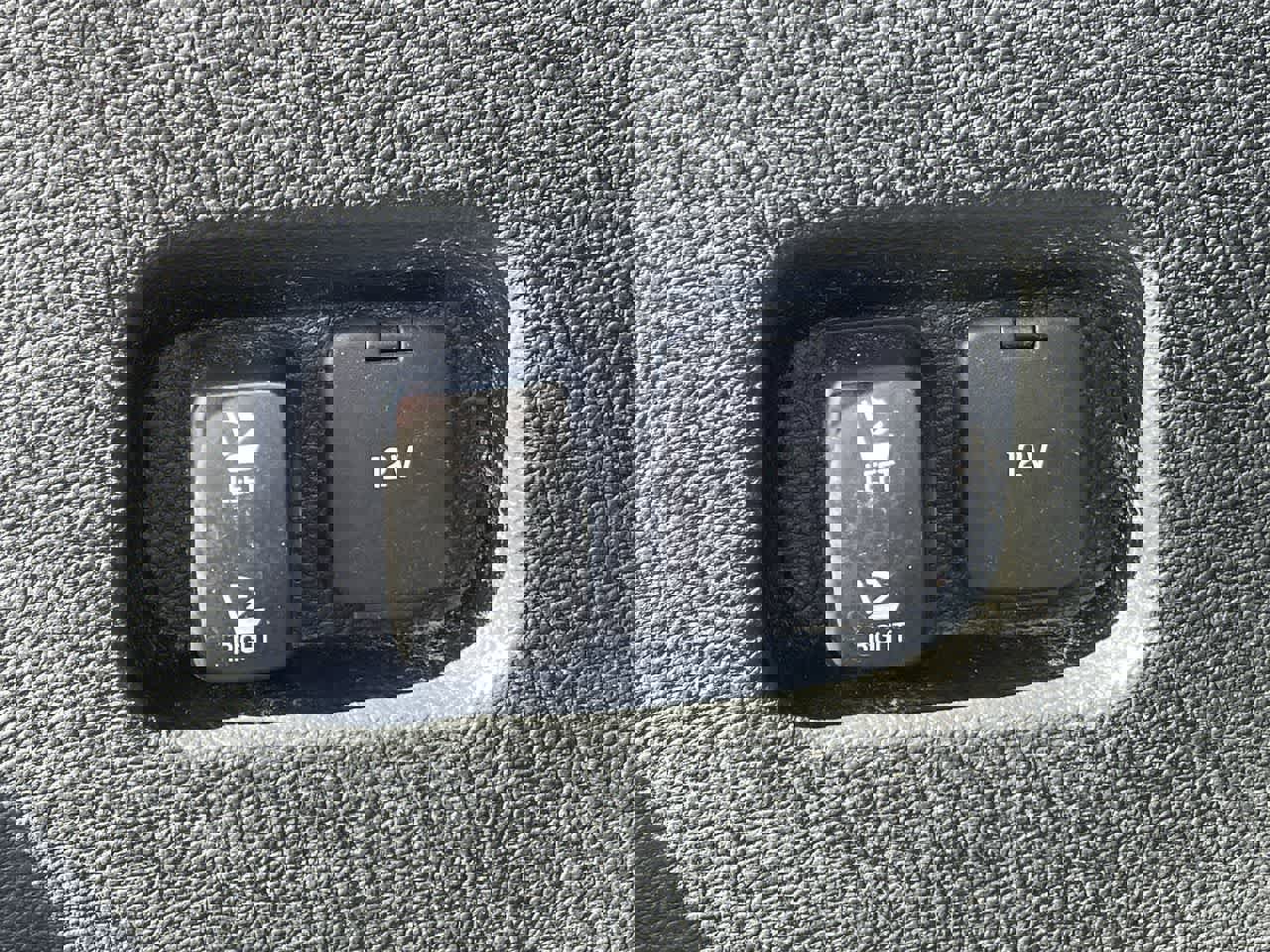 Used 2018 Ford Edge SEL w/ Equipment Group 201A AWD/4WD image 18