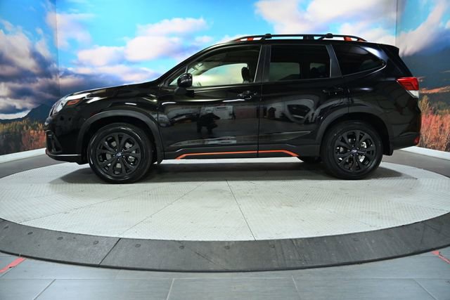 Used 2023 Subaru Forester Sport image 5