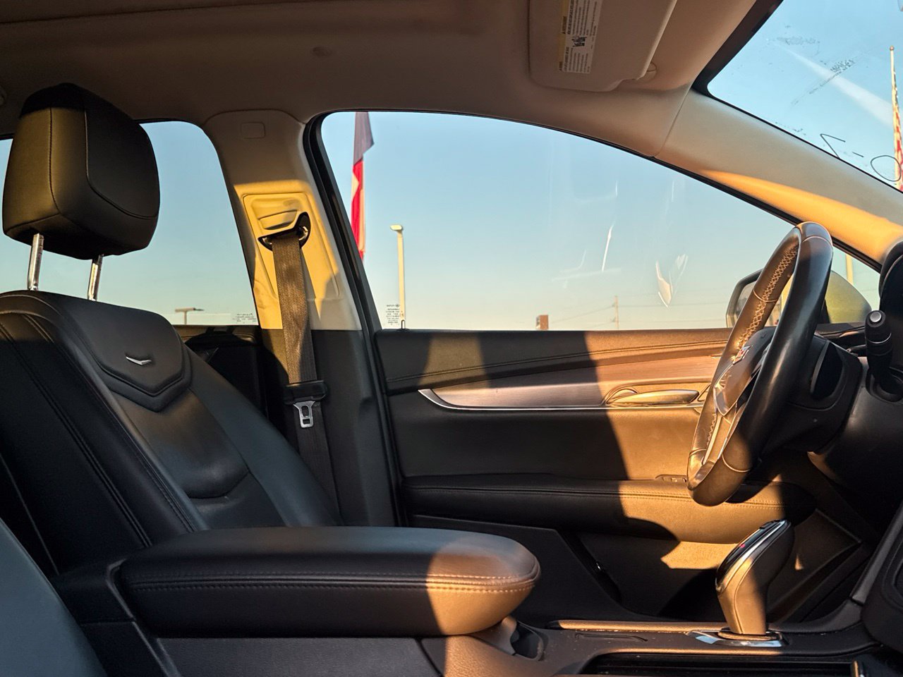 Used 2019 Cadillac XT5 Luxury FWD image 32