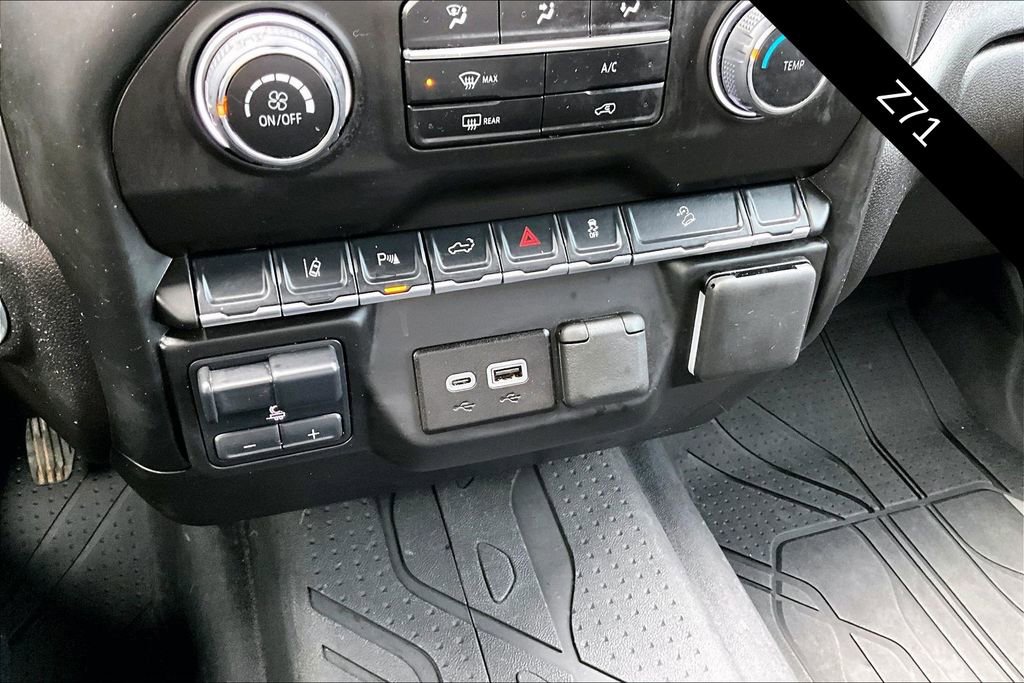 Used 2025 Chevrolet Silverado 2500 Custom w/ Custom Value Package image 15