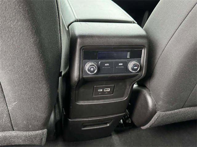 Used 2020 GMC Acadia SLE image 12