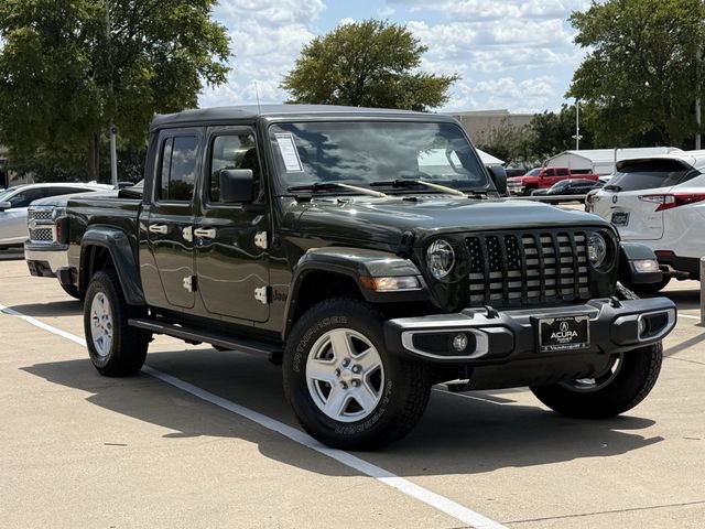 Used 2022 Jeep Gladiator Sport AWD/4WD image 2