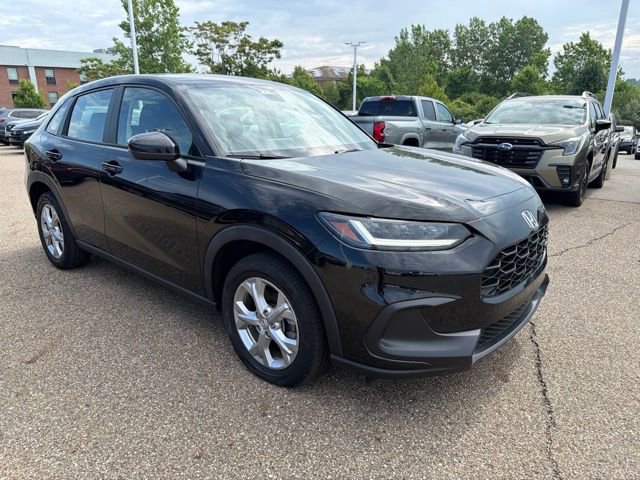 Used 2023 Honda HR-V LX image 2