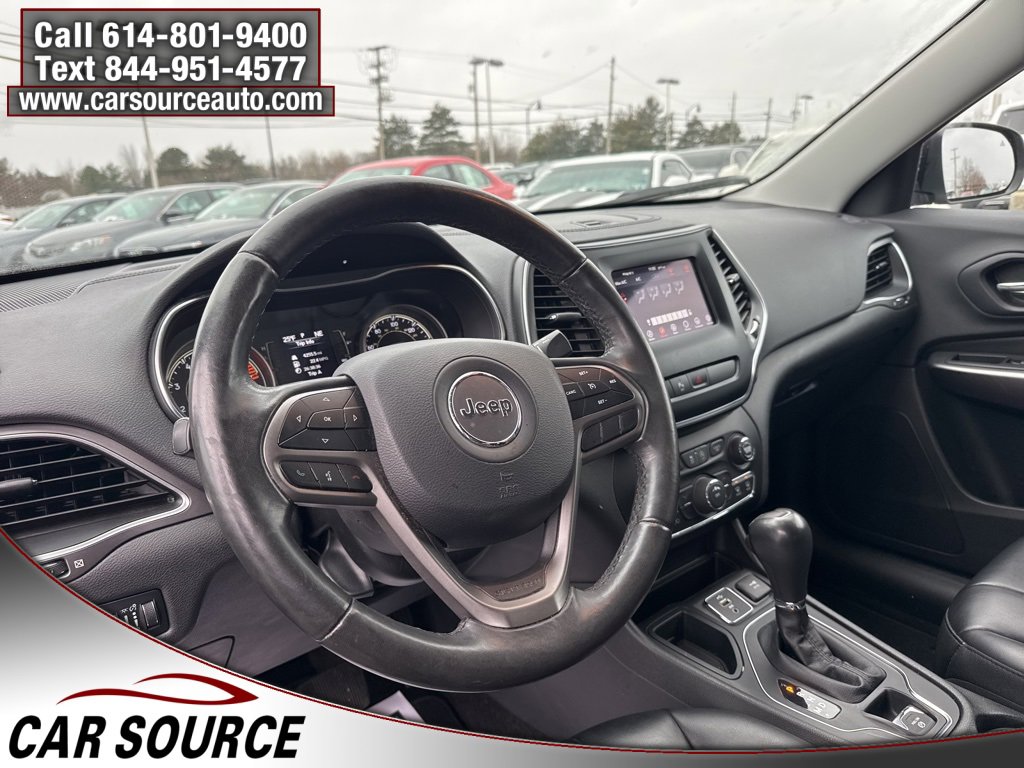 Used 2019 Jeep Cherokee Latitude Plus image 18