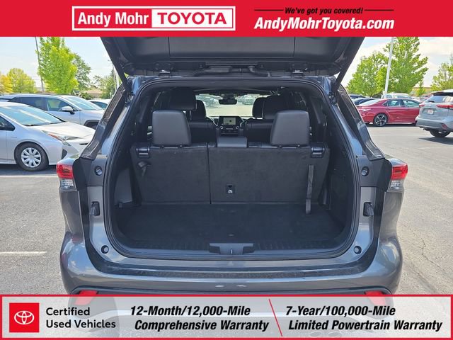 Certified 2025 Toyota Highlander XSE AWD/4WD image 12