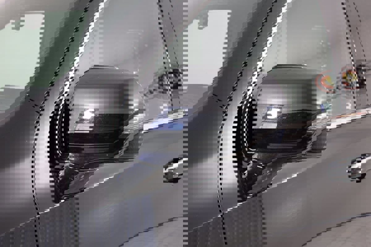 Used 2022 Cadillac Escalade Premium Luxury image 52