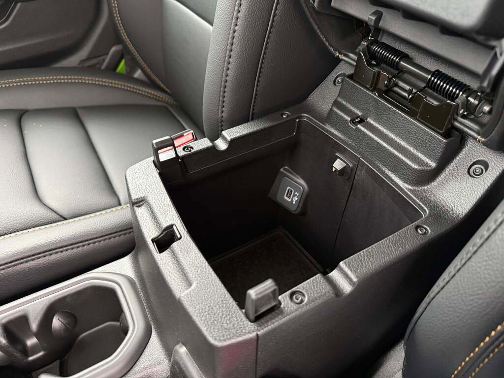 New 2025 Jeep Gladiator Sport image 34