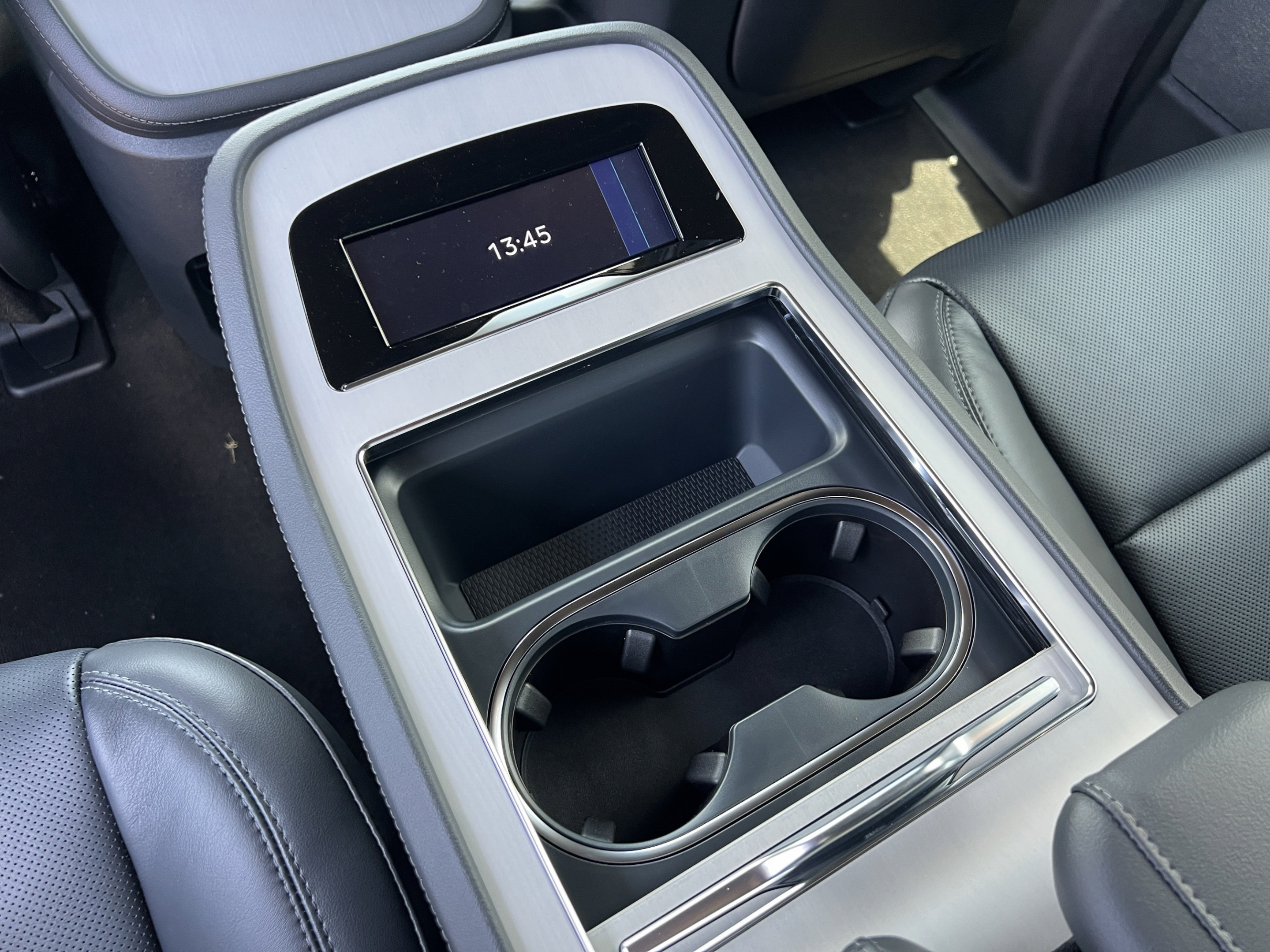New 2027 Lincoln Navigator Reserve w/ Jet Appearance Package AWD/4WD image 20