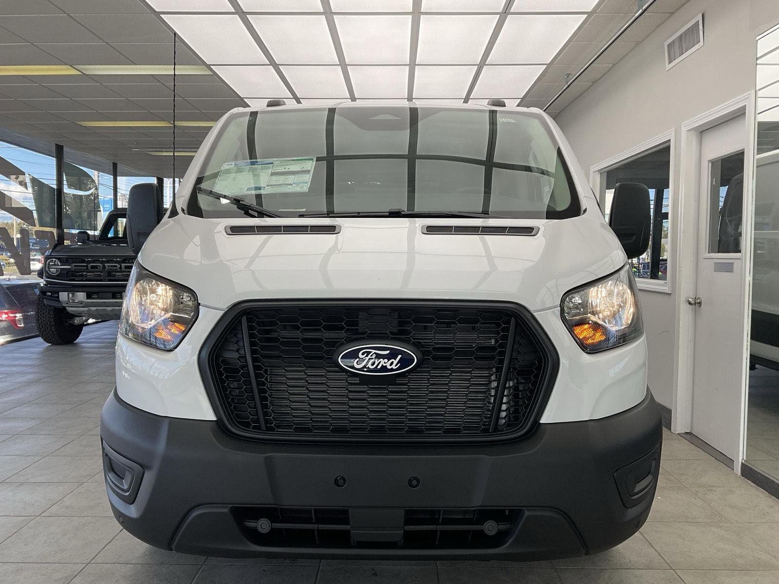New 2026 Ford Transit 250 148 Medium Roof w/ Load Area Protection Package image 2