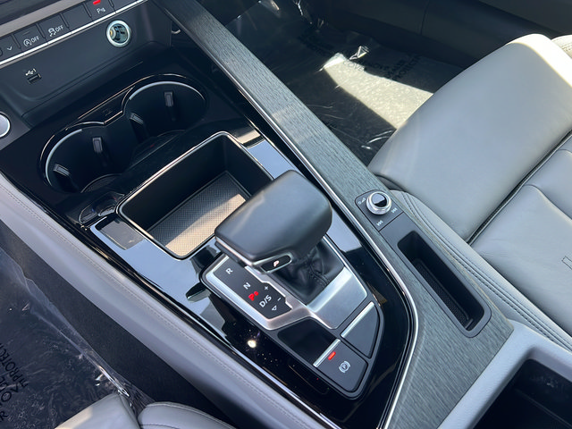 Used 2022 Audi A5 2.0T Premium Plus w/ Premium Plus AWD/4WD image 17