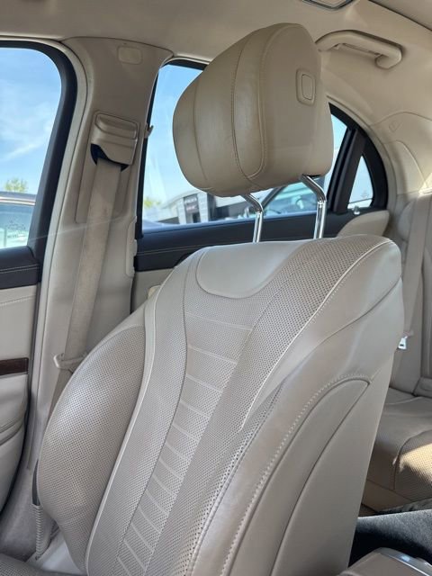 Used 2016 Mercedes-Benz S 550 4MATIC Sedan image 18