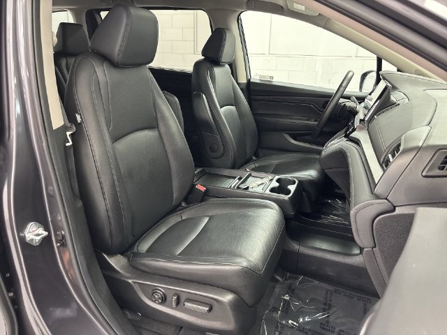 Used 2025 Honda Odyssey EX-L image 16
