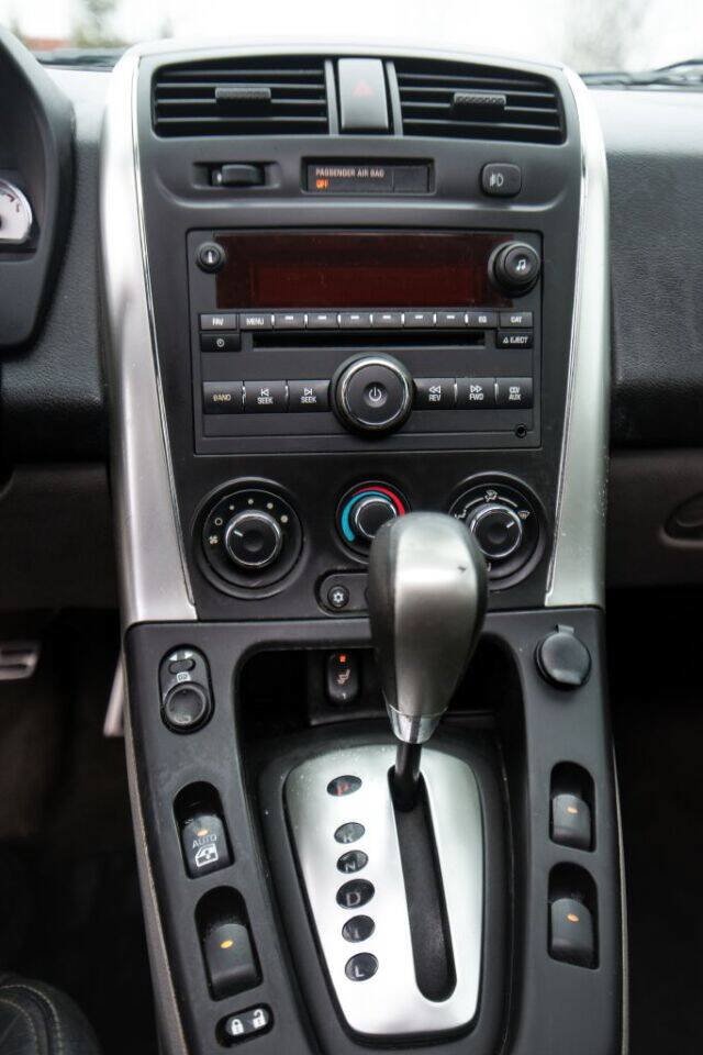 Used 2006 Saturn Vue 2WD V6 w/ Red Line Performance Pkg image 11