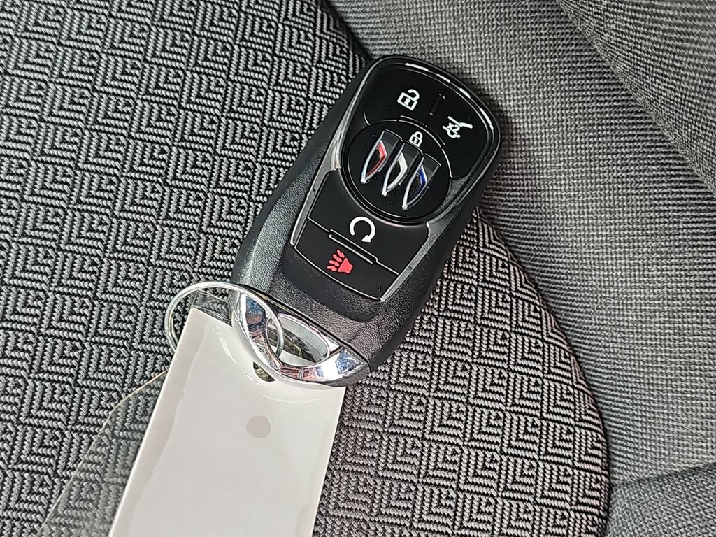 Certified 2024 Buick Encore GX Preferred w/ Comfort Package FWD image 40