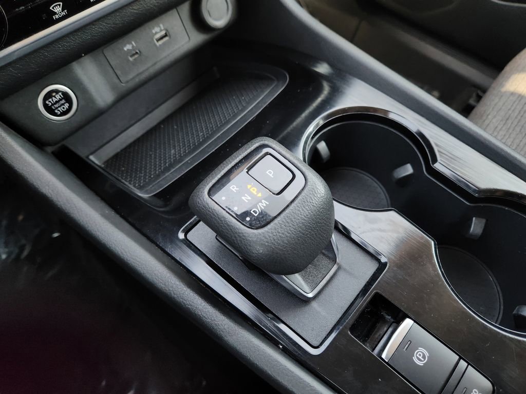 Used 2023 Nissan Rogue SV image 20