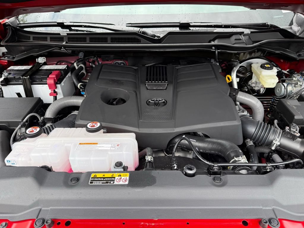Certified 2026 Toyota Tundra Limited AWD/4WD image 10