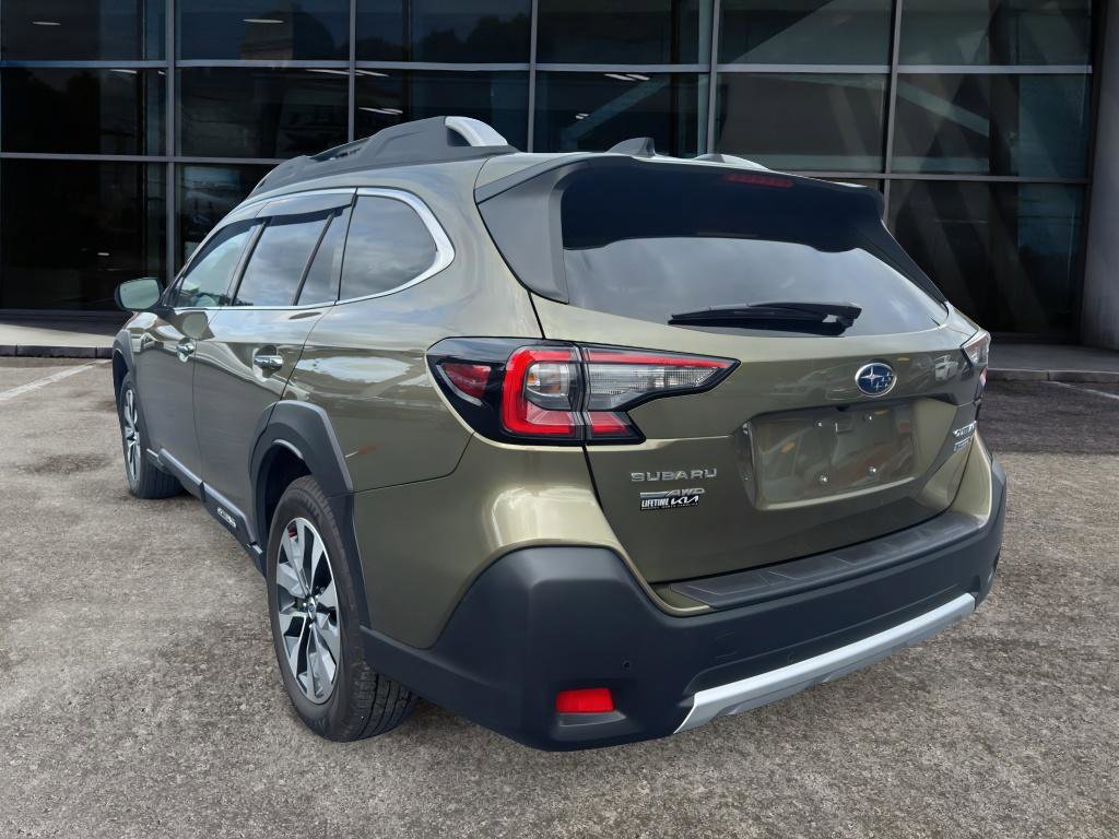 Used 2024 Subaru Outback Touring image 7
