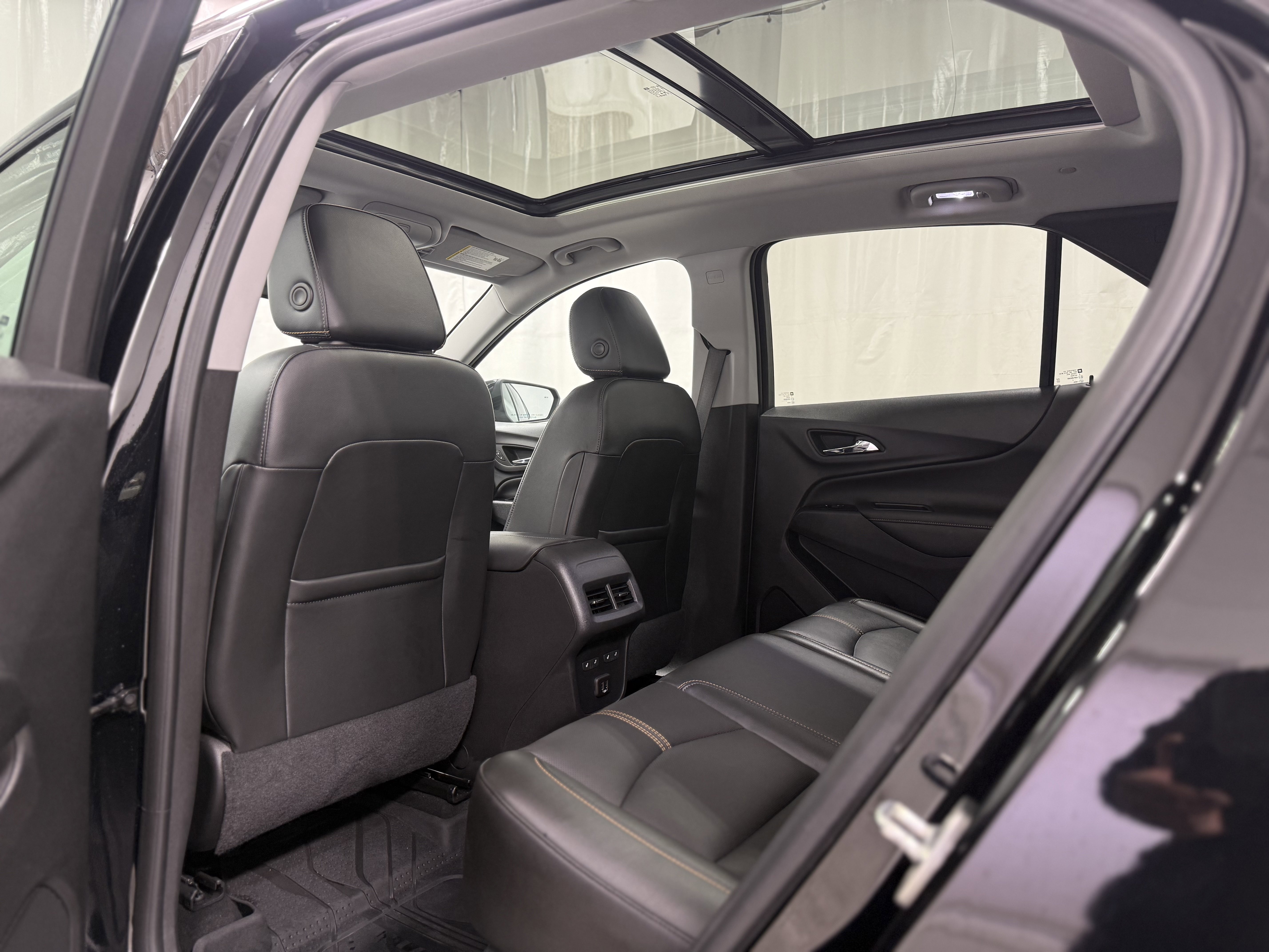 Certified 2023 Chevrolet Equinox Premier image 25