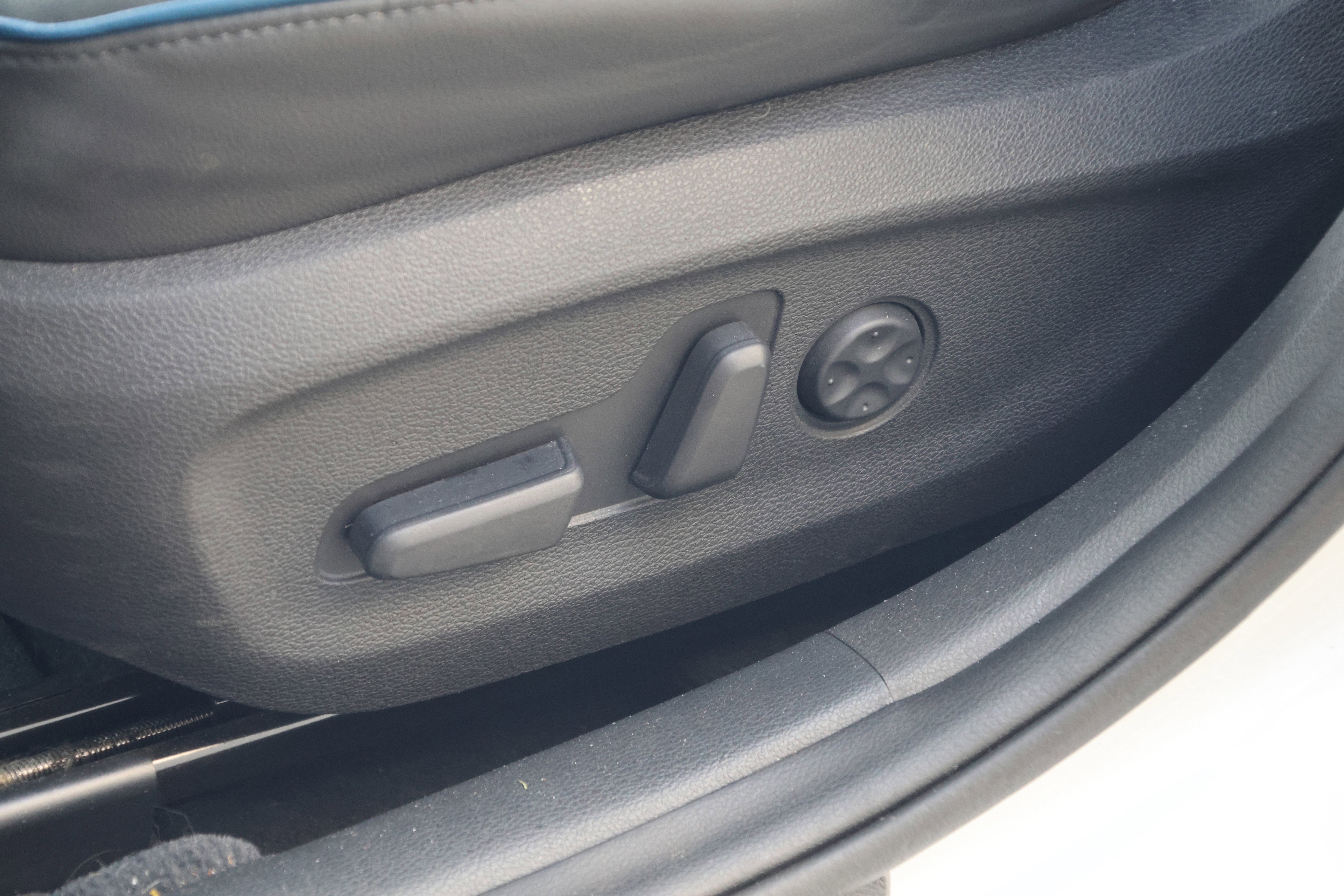 Used 2018 Hyundai Sonata Limited image 34