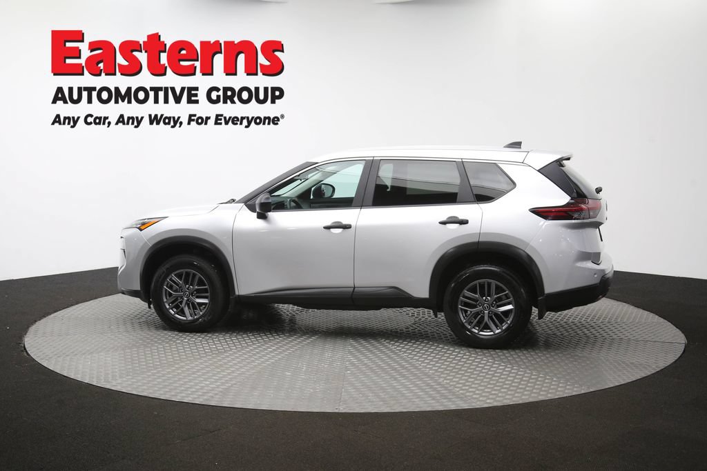 Used 2024 Nissan Rogue S AWD/4WD image 62