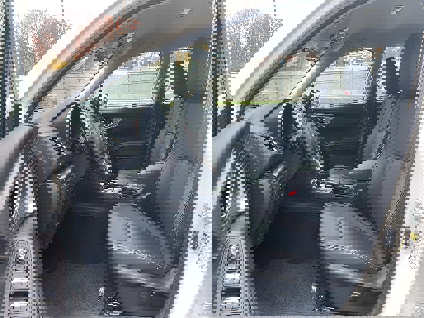 Used 2023 Subaru Impreza 2.0i Limited image 6