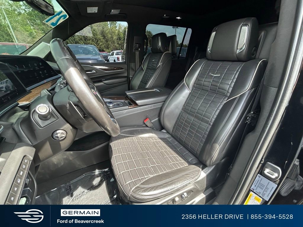 Used 2021 Cadillac Escalade ESV Sport Platinum w/ LPO, ONYX Package AWD/4WD image 15