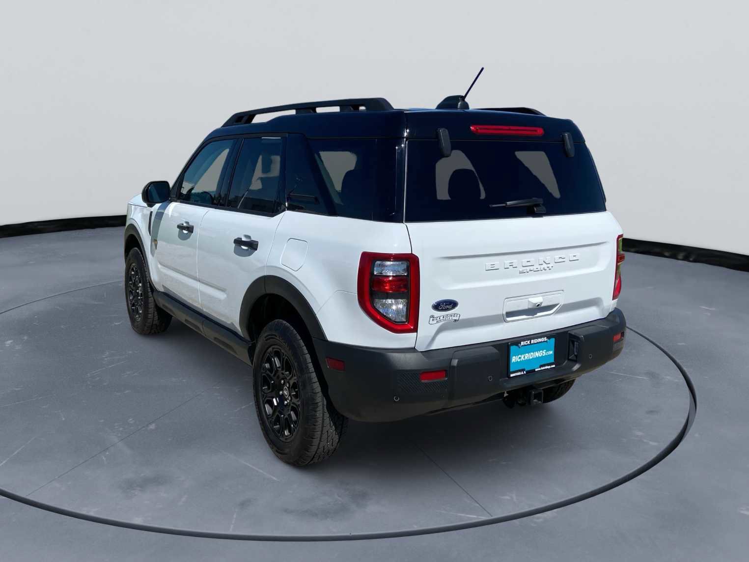Used 2025 Ford Bronco Sport Badlands AWD/4WD image 9
