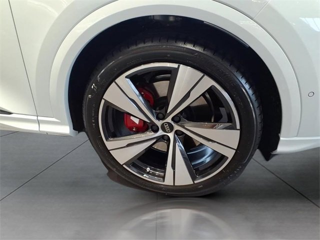 New 2025 Audi SQ5 Premium Plus image 5