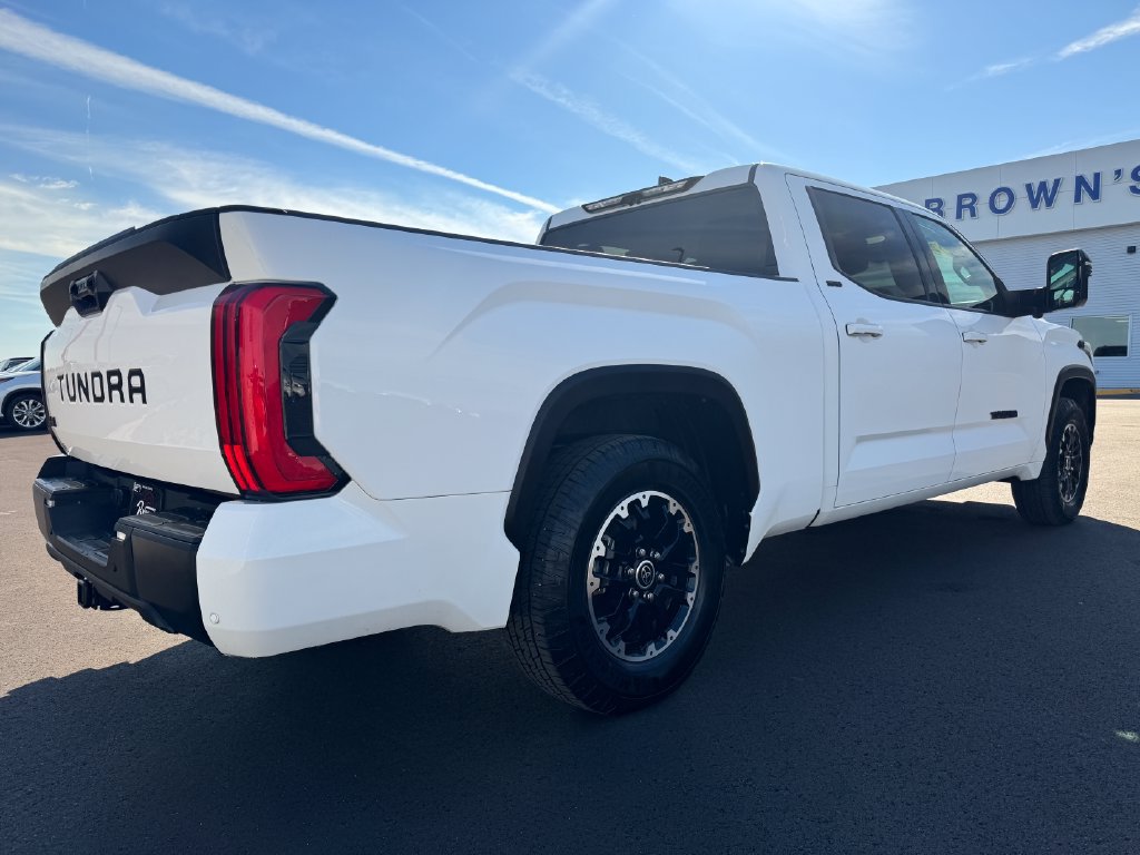 Used 2023 Toyota Tundra SR5 w/ SR5 Premium Package AWD/4WD image 5