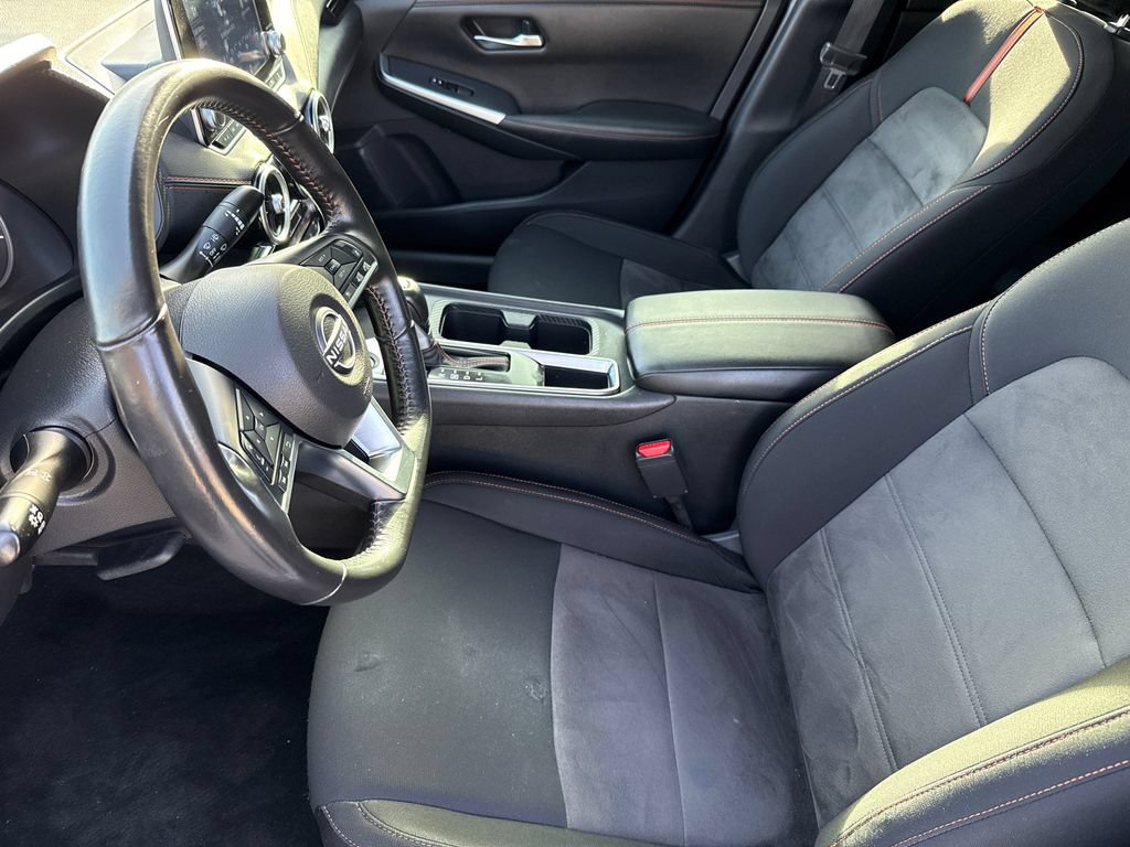 Used 2024 Nissan Sentra SR FWD image 18