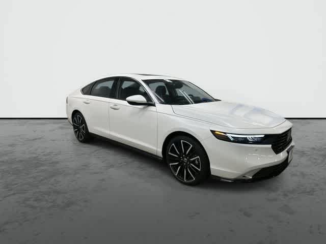 New 2026 Honda Accord Touring image 5